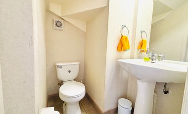 Casa En Arriendo, Pasaje Cerrado, Curauma, 4d 3b 2e