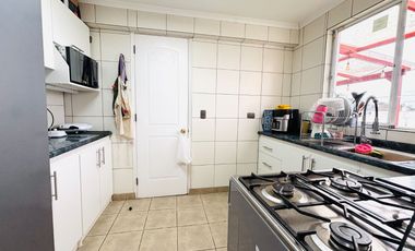 Casa En Arriendo, Pasaje Cerrado, Curauma, 4d 3b 2e