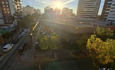Arriendo espectacular departamento 4D , 3B , 2E  soleado ,sector Poniente