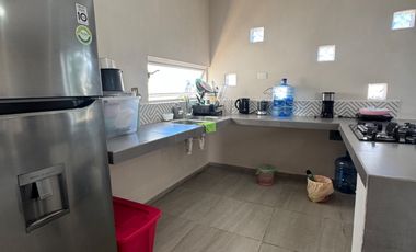 SE RENTA CASA AMUEBLADA DE 3 RECÁMARAS EN AMANECERES KANASIN, MERIDA YUC.