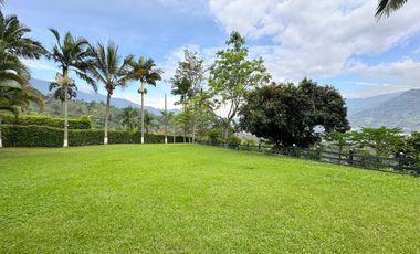 ALQUILER DE FINCA EN PALESTINA CALDAS FINCA LA ROCA INFORMES AL3002312808.