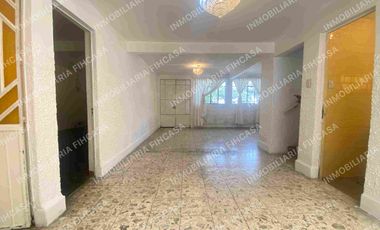 CASA EN VENTA EN COLONIA 20 DE NOVIEMBRE VENUSTIANO CARRANZA