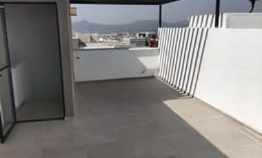 RENTA DE CASA 4 RECAMARAS, FRACCIONAMIENTO ZIBATA CONDOMINIO ENTRECIELOS.