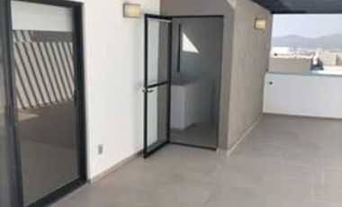RENTA DE CASA 4 RECAMARAS, FRACCIONAMIENTO ZIBATA CONDOMINIO ENTRECIELOS.