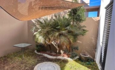 RENTA DE CASA FRACCIONAMIENTO ZIBATA, CONDOMINIO INSPIRA.