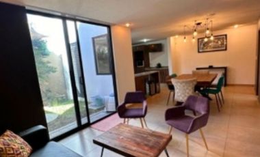 RENTA DE CASA FRACCIONAMIENTO ZIBATA, CONDOMINIO INSPIRA.