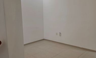 RENTA DE CASA FRACCIONAMIENTO ZIBATA CONDOMINIO ALTURIA.