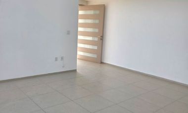 RENTA DE CASA FRACCIONAMIENTO ZIBATA CONDOMINIO ALTURIA.