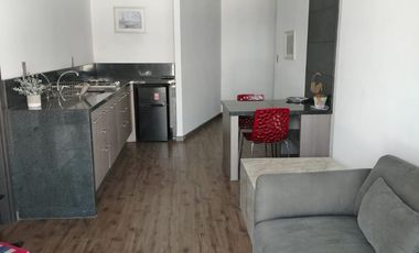 Rento lindo loft amueblado ferfil ejecutivo  1 recamara en  Adamant 2 sobre Via Atlixcayotl con amenidades $15,000