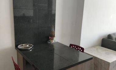 Rento lindo loft amueblado ferfil ejecutivo  1 recamara en  Adamant 2 sobre Via Atlixcayotl con amenidades $15,000