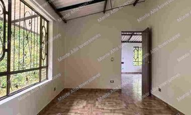 LOTE en venta 3000 m mango Apto para lo que quieras!! todo al día 
💵 ¡PRECIO DE OPORTUNIDAD! Por debajo del avalúo comercial.