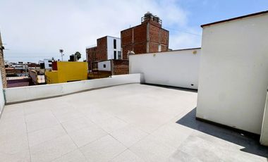 🏡 ¡OPORTUNIDAD DE INVERSIÓN EN CHORRILLOS – CASA EN REMODELACIÓN! ✨