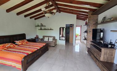 VENTA CASA CAMPESTRE MARINILLA VIA AL CARMEN DE VIBORAL