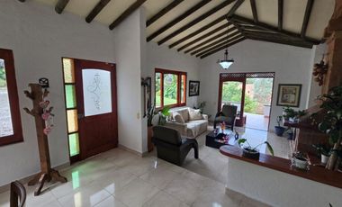 VENTA CASA CAMPESTRE MARINILLA VIA AL CARMEN DE VIBORAL