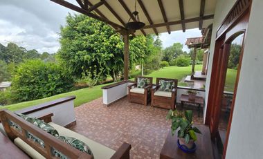 VENTA CASA CAMPESTRE MARINILLA VIA AL CARMEN DE VIBORAL