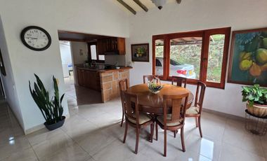 VENTA CASA CAMPESTRE MARINILLA VIA AL CARMEN DE VIBORAL