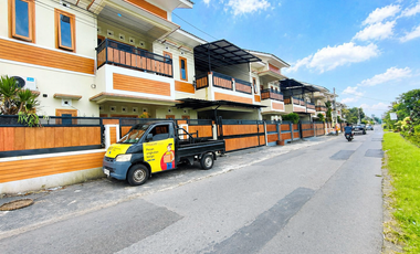 Dijual Tanah Maguwoharjo Jogja Tepi Aspal Jalan Raya 15 menit Kampus UGM
