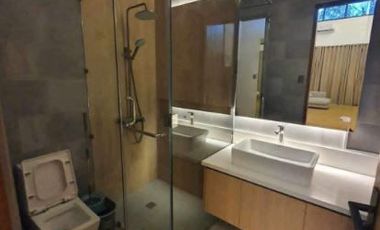 WOODRIDGE MAA HOUSE FOR SALE