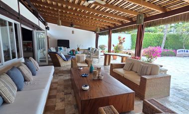 Casa de venta en punta blanca