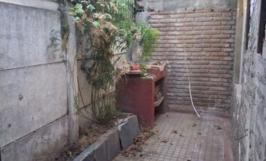 Excelente oportunidad -Casa Familiar en Sector Consolidado