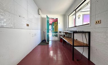 Casa con Giro Comercial Blanca Estela Concon