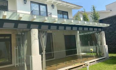 Casa moderna  En Renta Providencia