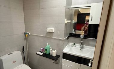 FOR SALE: 1 Bedroom 40sqm Semi-Furnished Condo in Malate, Manila - Adriatico Residences