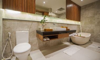 5 VILLA & 1 OFFICE DI KOMPLEK LOD TUNDUH UBUD GIANYAR BALI
