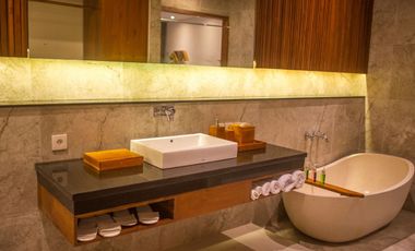 5 VILLA & 1 OFFICE DI KOMPLEK LOD TUNDUH UBUD GIANYAR BALI