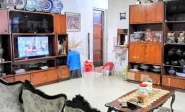 JARANG ADA RUMAH KLASIK DENGAN PRIME LOCATION DI SAYAP RIAU BANDUNG