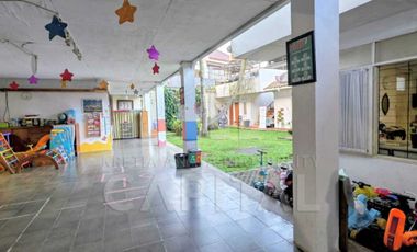 JARANG ADA RUMAH KLASIK DENGAN PRIME LOCATION DI SAYAP RIAU BANDUNG