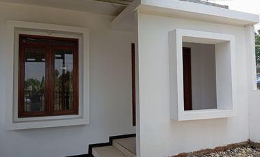 Dijual Rumah di Komplek Taman Firdaus Haji Gofur Paku Haji Tanimulya Cimareme Cimahi
