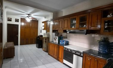 Dijual Rumah dengan Lokasi Strategis dan Tenang di Jatibening Jakarta Timur