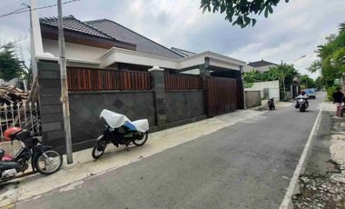 Rumah Baru Mewah 1 Lantai Design Klasik Strategis Dekat Manahan Solo Harga Nego Sampai Deal