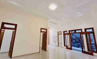 Rumah Baru Mewah 1 Lantai Design Klasik Strategis Dekat Manahan Solo Harga Nego Sampai Deal