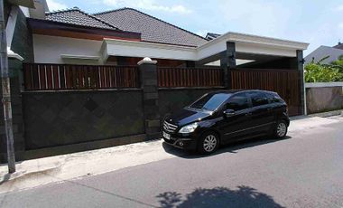 Rumah Baru Mewah 1 Lantai Design Klasik Strategis Dekat Manahan Solo Harga Nego Sampai Deal