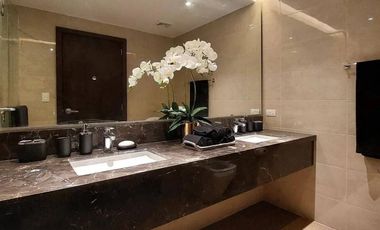 CONDO FOR SALE: 2-Bedroom 159sqm Corner unit in Quezon City - Parklinks