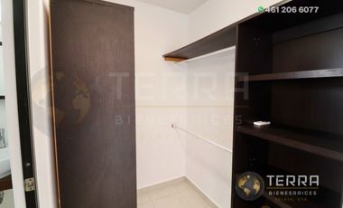 SE RENTA CASA EN PUERTA DE PIEDRA COTO 3 PASEO DE PUERTA REAL CELAYA GTO. 3 HABITACIONES 2.5 BAÑOS  – CELAY