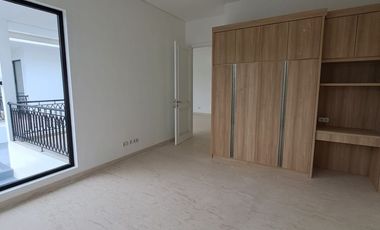 FOR RENT – House with Spacious Garden in Cilandak
