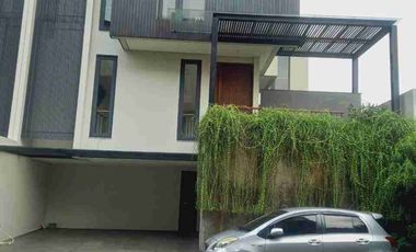 Townhouse Cipete Strategis Furnished Dekat Cipete Raya