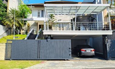 Rumah mewah di Komplek Elite Setraduta