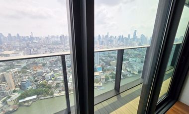 Ultra Luxury Freehold Condo : Banyan Tree Residences Riverside Bangkok, 78 Sqm Like-new, Fl41, river view. Amazing price