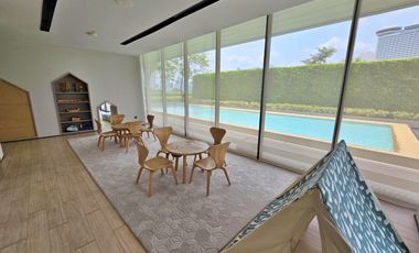 Ultra Luxury Freehold Condo : Banyan Tree Residences Riverside Bangkok, 78 Sqm Like-new, Fl41, river view. Amazing price