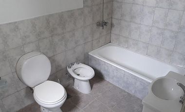Departamento en Alquiler en Puerto Madryn Tipo Duplex > AMOBLADO <