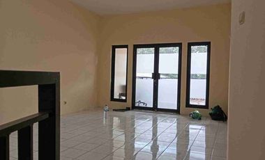 Ruko 2 lantai siap huni di Tanah Baru Beji Depok