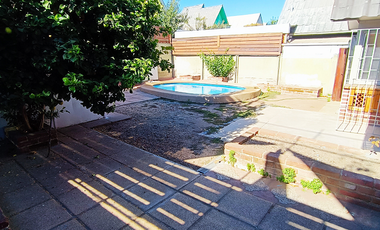 Casa de cuatro dormitorios en Condominio a pasos del Portal Belloto Quilpue