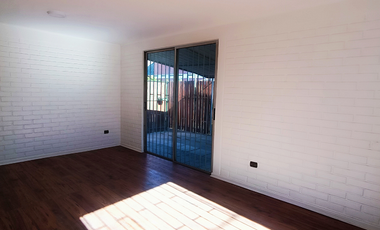 Casa de cuatro dormitorios en Condominio a pasos del Portal Belloto Quilpue