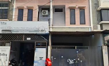 Lokasi Strategis Sewa Ruko 3Lt. Unfurnish di Indra Loka Raya Wijaya Kusuma Jelambar Cocok Utk Semua Usaha Dkt Tol, Mall Central Park, RS Royal Taruma
