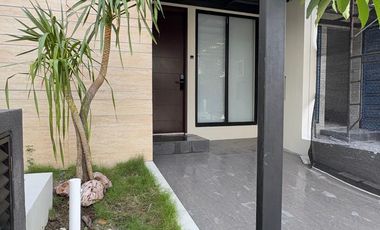 SEWAKAN RUMAH BARU DI NORTHWEST PARK CITRALAND SURABAYA