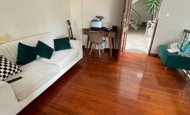 VENDO LINDO DUPLEX DE 75 M2, DE 1 DORMITORIO POR LA PERA DEL AMOR, SAN ISIDRO LIMITE CON MAGDALENA